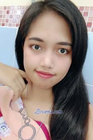 198704 - Sasipapha Age: 32 - Thailand