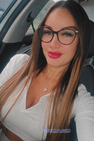 Ladies of Costa Rica