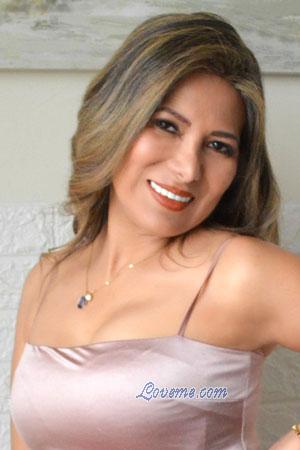 220602 - Mary Age: 50 - Peru