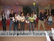 Philippine-Women-930